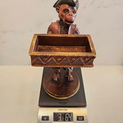 Revolutionary Monkey Business Card Holder – Table Top, Resin