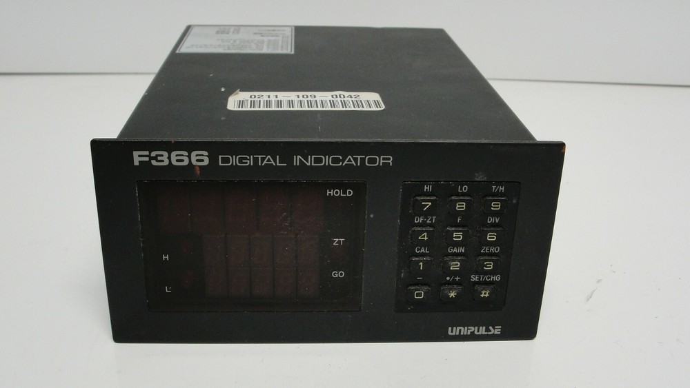 Unipulse F366 digital indicator 10v