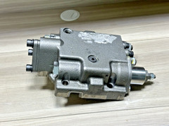 CAT 368-8882 Head GP Pump Fits IT38H 938H Wheel Loader