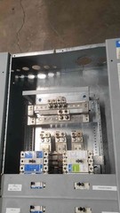 Challenger PM4 600A 480V 3 Phase Distribution Panelboard 250A 100A 3P Breakers