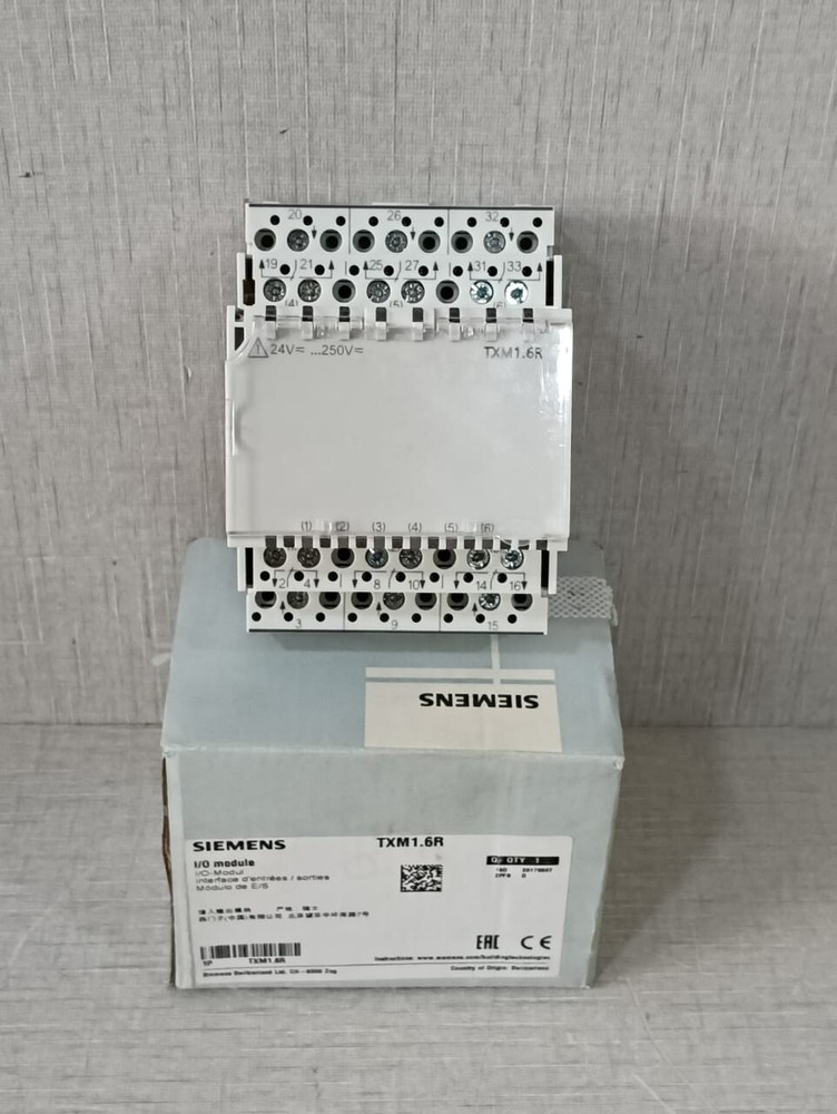 SIEMENS TXM1.6R 6 RELAY OUTPUT MODULE 553-141 REV CA- NEW WITH OLD STOCK BOX