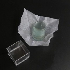 100 Pieces Round Coverslip Laboratory Microscope Glass Cover Slides