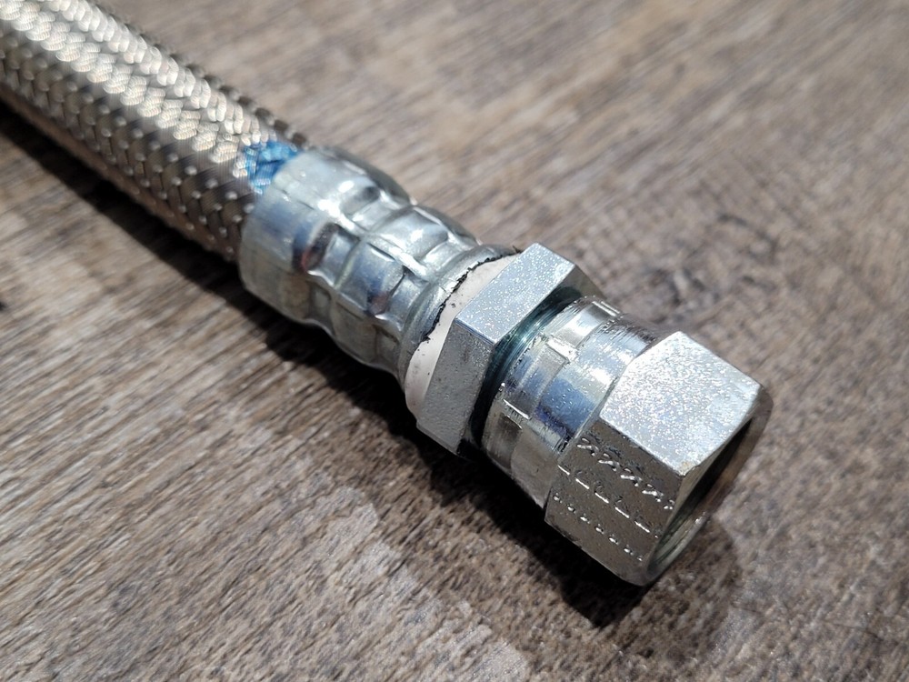 Chamflex Daikin 910158312 Hose 1/2″ x 30″ Fjic Swivel Braided Stainless