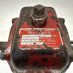 AMERICAN STOCK GEAR DIV. PERFECTION GEAR CO. SB 182 B 20:1 Ratio 36 Hp 1800 Rpm