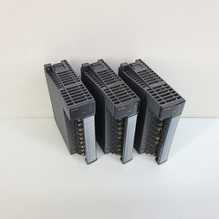 Mitsubishi QY80 Output Unit 16PT PACK OF 3