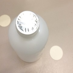 18/20/24/26/28/30/35/37/38/55mm PET Plastic Aluminum Foil Cap Liner Ind Sealer