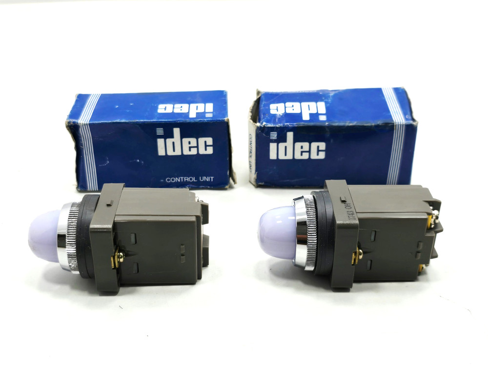 IDEC APN128-W Pilot Light LOT OF 2