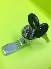Lot of 4 Cam lock Keyed alike Cabinet Mailbox Cupboard Panels # 063.1.1.01.42