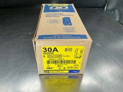(5) Sqare D QO230 Plug-On Circuit Breaker 2-Pole, 30a