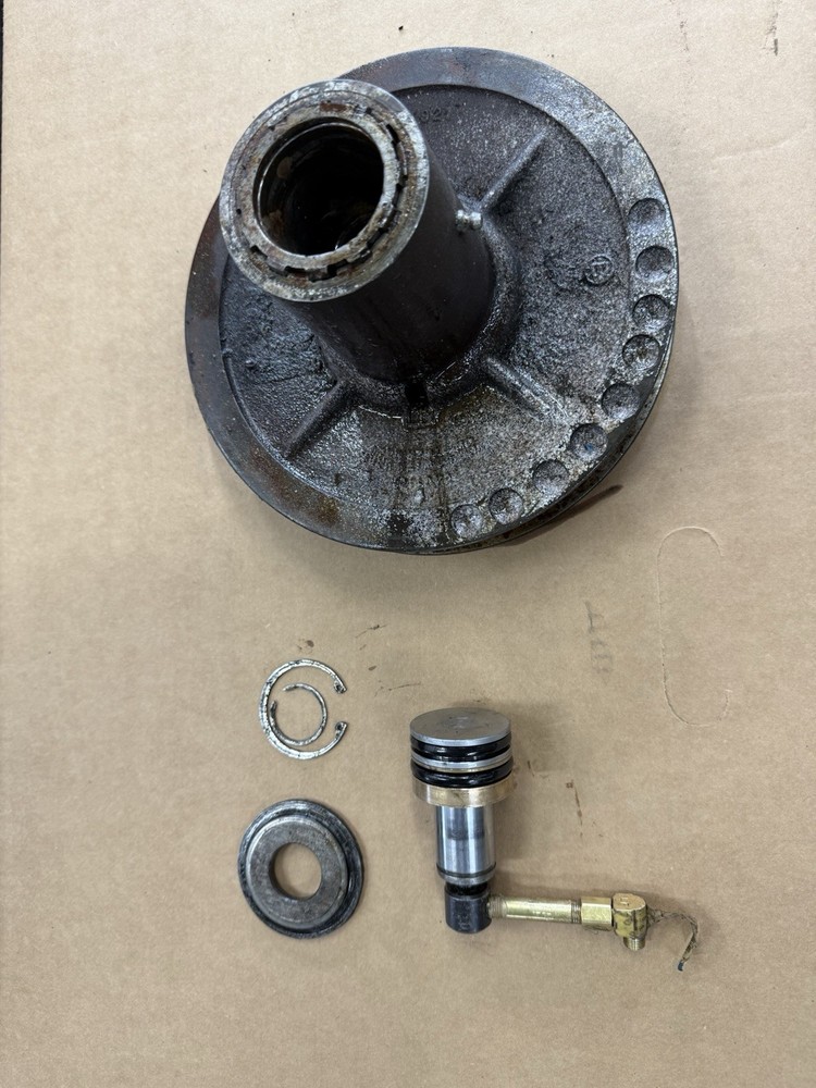 bobcat 610 variable speed clutch with roto swivel