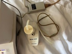 Mettler Toledo V20 Volumetric KF Titrator & Accessories (No Reserve)