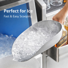 Choice 85 oz One-Piece Aluminum Utility Scoop Ice Scoop 16 1/2″ Handle