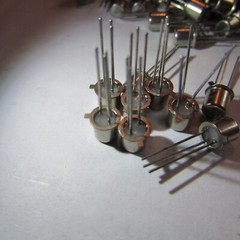 BC108C TELEFUNKEN TRANSISTOR TO-18 OBSOLETE RARE HARD TO FIND 2pcs FUZZ FACE USA