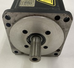 KUKA,KK55Y-YYYY-030,SERVO MOTOR 600V 3.77KW 3000RPM