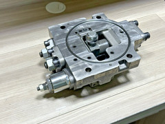 CAT 368-8882 Head GP Pump Fits IT38H 938H Wheel Loader