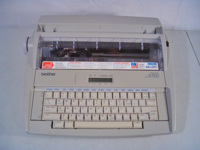 See Video – Brother GX-8250 Correctronic Electric Typewriter Tested Works Good