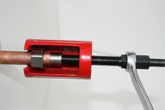 Compression Sleeve Puller -DuckPuller