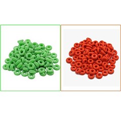 Livestock Castration Bander with 100 Pieces Castrator Rings for Lambs and