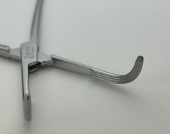 AESCULAP BJ061R Mixter Forceps Tip Width 3mm Overall Length 8.75in