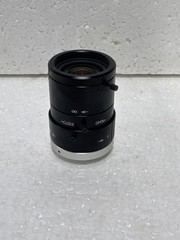 Honeywell HLM45V13MPD 4.5-13.2mm F1.8 1/2″ CS LENS