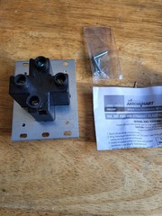 30A,125V/250V RECEPTACLE 14-30R FLUSH MOUNT Arrow Hart 5744N, DRYER BNIB