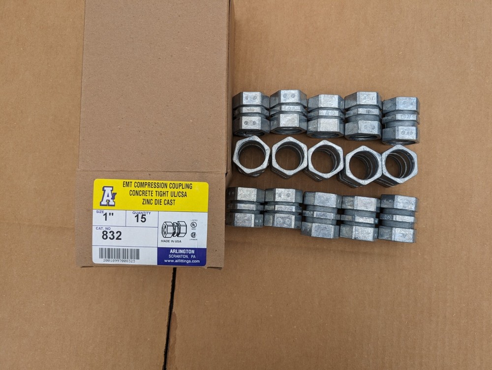 Lot of 15 Arlington 822 1″ EMT Compression Connector Concrete Tight Zinc Diecast