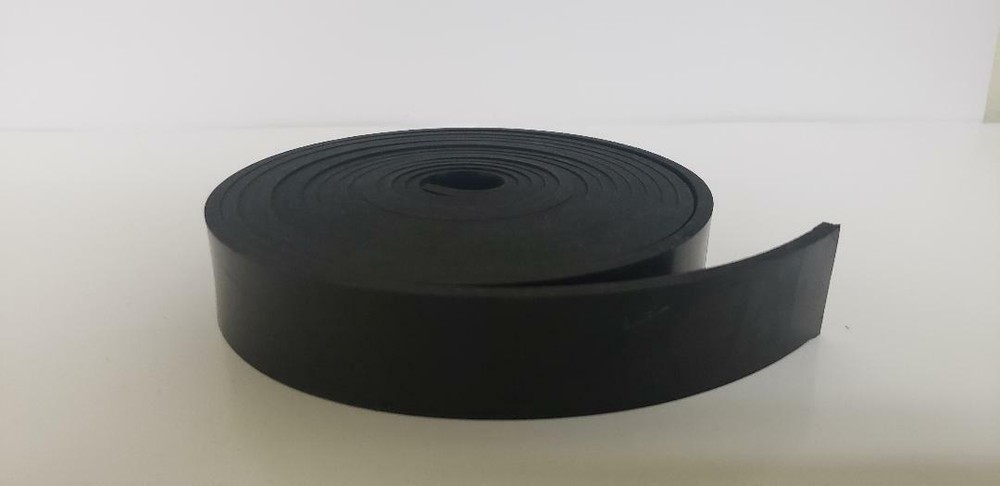 NEOPRENE RUBBER ROLL 1/8 THK X 2″ WIDE x 3 ft LONG ROLL