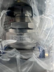 FUJIKIN FUDDF-71G-6.35-2 Diaphragm Valve FUDDF-71G-6.35-2-316LP, SUS316L-P