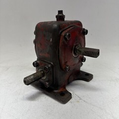 AMERICAN STOCK GEAR DIV. PERFECTION GEAR CO. SB 182 B 20:1 Ratio 36 Hp 1800 Rpm