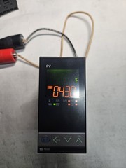 RKC RB400 Digital Temperature Controller 100 To 240V AC 50/60Hz