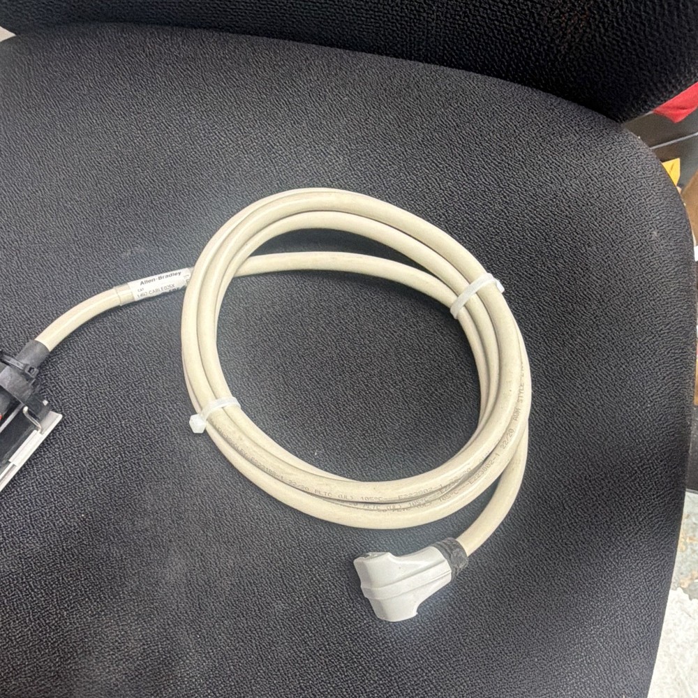 Allen-Bradley 1492-CABLE025X ControlLogix PLC Cable, 15-Position TB, 2.5ft