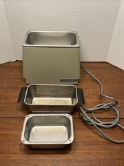 Branson Bransonic 220 B-220 Ultrasonic Cleaner w/basket no Lid TESTED