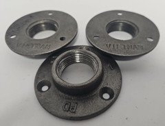 FLOOR FLANGE MALLEABLE IRON 1″ FNPT VIETNAM LOT OF 3