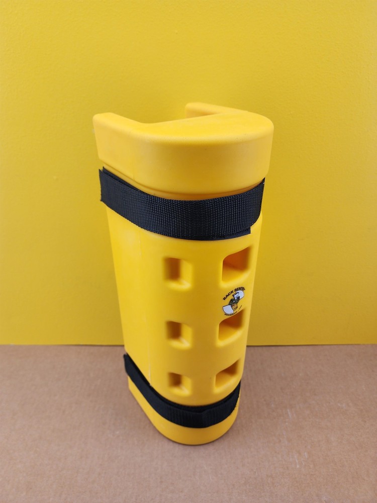RACK SENTRY COLUMN PROTECTOR 18-1/4″H x 6″W x 6-1/2″D- 4″x3″ OPENING (Box of 9)