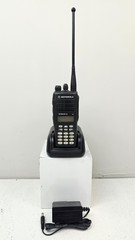 Motorola MTX8250 LS 800 MHz 16 Channel 2 Watt Portable Radio (Complete Kit)