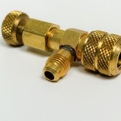 C&D Valve Large Thumb Screw Core Depressor, Coupler Attaches to 1/4″ Flare