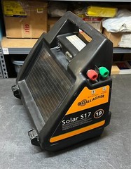 Gallagher Portable Solar Electric Fence Energizer S17