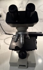 Nikon Model SC Binocular Microscope With Carry Case