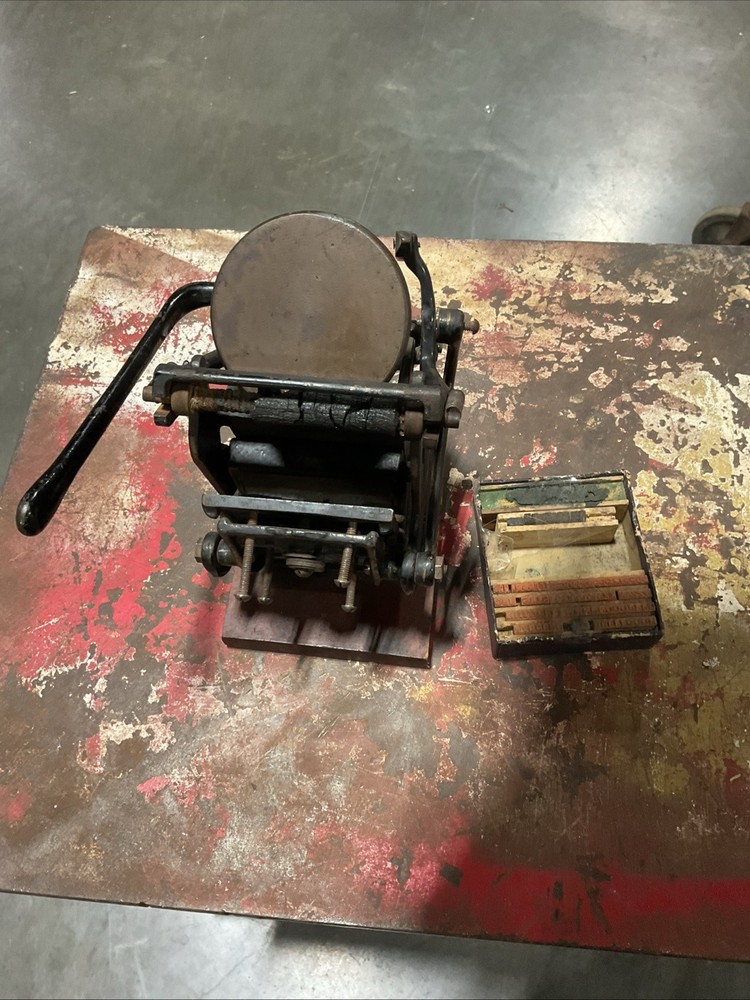 Vintage Antique Small 3×5 Letterpress Tabletop Printing Press 4” X 5” X 8”