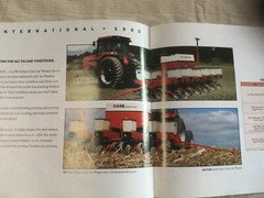 CASE INTERNATIONAL BUYER’S GUIDE 1990 64 PAGES Sales Brochure