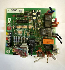 PCBBF132 Furnace Control Board 4411N029240 1165-410 HVAC Control Board