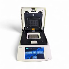 Bio-Rad C1000 Touch Thermal Cycler w/ CFX96 Real-Time PCR System