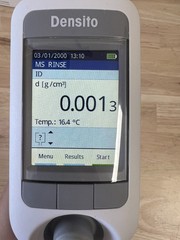 Mettler Toledo Density2Go Densito Handheld Density Meter with charger