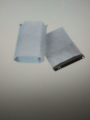 Laddawn Returnable Poly Mailers, 14 x 17, White, 500/Case