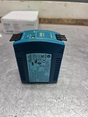 PULS ML30.101 POWER SUPPLY INPUT:100-240V,5-5.5V OUTPUT,NEW IN BOX! MAKE OFFER!