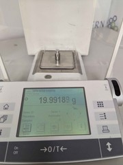 Mettler Toledo AX205 Analytical Balance