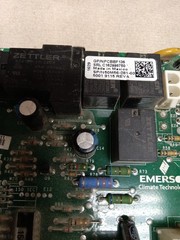 Goodman Amana Emerson PCBBF136 Furnace Control Circuit Board 50M56-281-03 USED