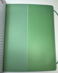 2026 – 2027 Sanrio HELLO KITTY 17 Months Monthly Planner Pink Green Size MEDIUM