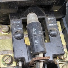 Square D / K70219-500-03 / M-1 Class 2510 Start Stop Manual Starter W/ Lamp