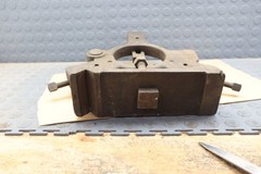 LATHE STEADY REST UNKNOWN WHAT IT FITS